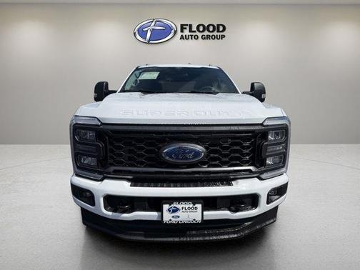 Oxford White 2026 Ford F-350 XL