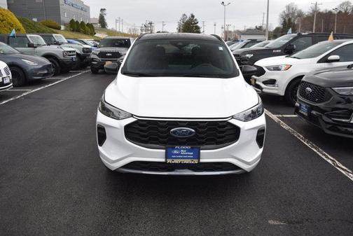 White 2023 Ford Escape ST-Line