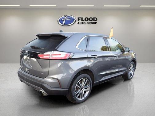 Gray 2023 Ford Edge Titanium