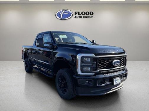 Agate Black Metallic 2026 Ford F-350 XL