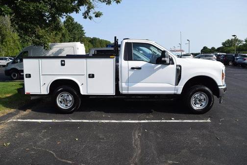 White 2024 Ford F-250 Super Duty