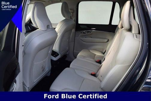 2019 Volvo XC90 T5 Momentum