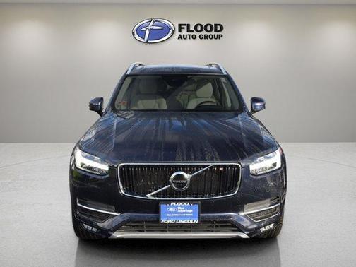 2019 Volvo XC90 T5 Momentum