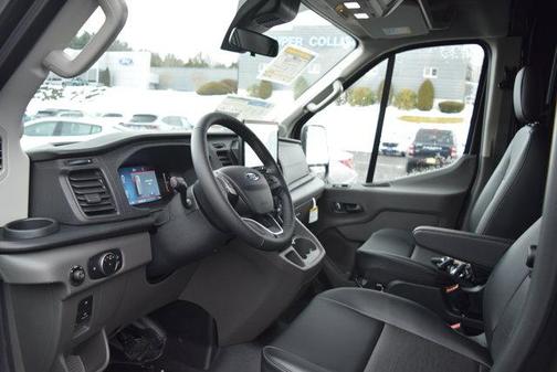 2026 Ford Transit-250 148 WB Medium Roof Cargo