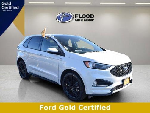 White 2022 Ford Edge SEL