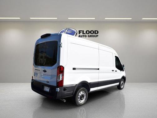 2026 Ford Transit-250