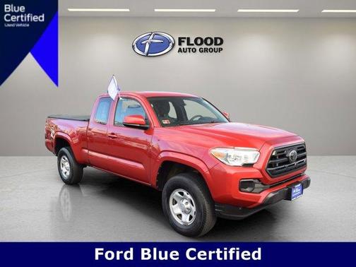Red 2018 Toyota Tacoma SR