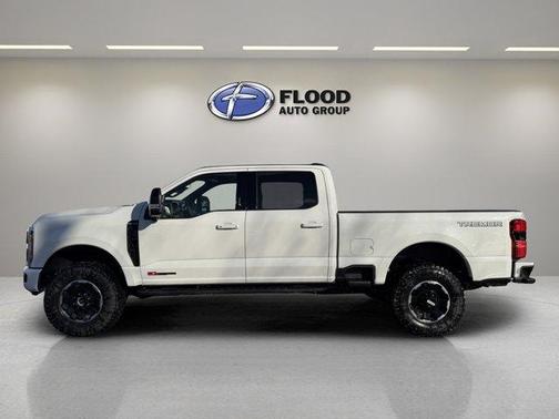 Star White 2026 Ford F-350 Super Duty