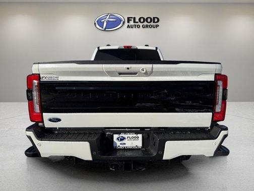 Star White 2026 Ford F-350 Super Duty
