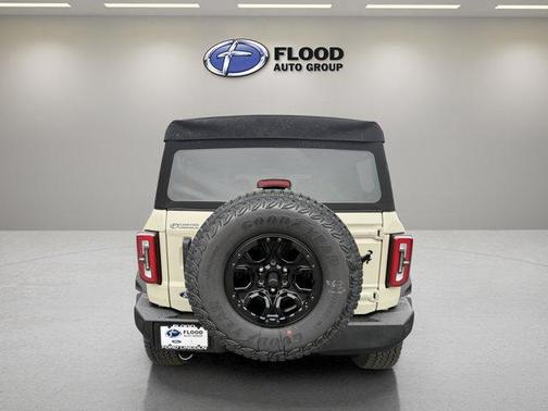 Beige 2026 Ford Bronco Outer Banks