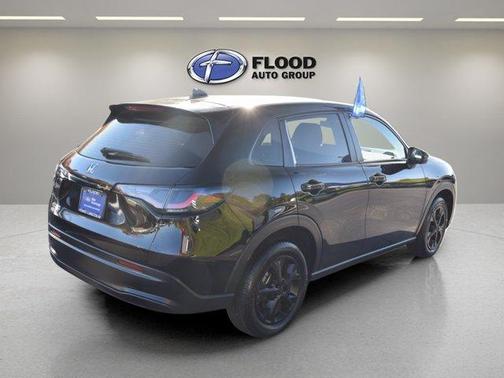 Black 2023 Honda HR-V LX