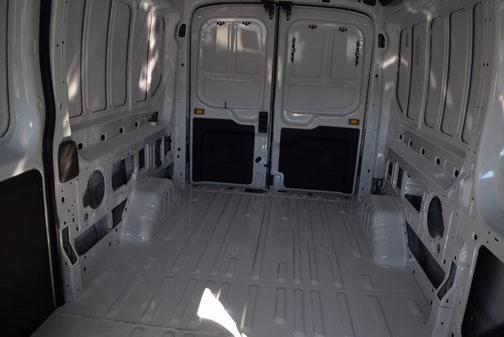 2026 Ford Transit-250 