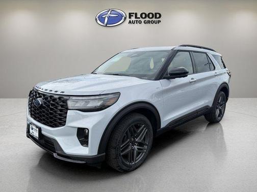 Space White Metallic 2026 Ford Explorer ST-Line