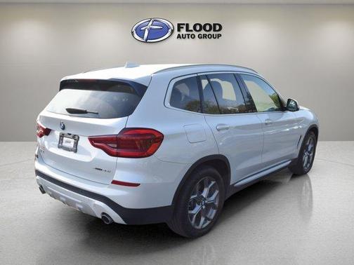 Mineral White Metallic 2020 BMW X3 xDrive30i
