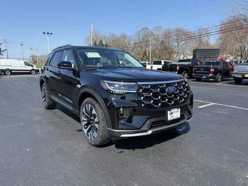 Agate Black Metallic 2026 Ford Explorer Platinum