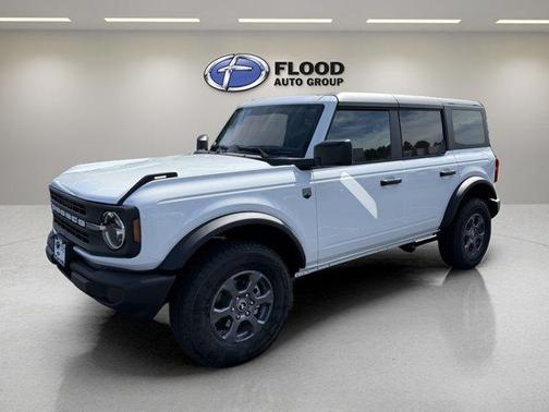 Oxford White 2026 Ford Bronco Big Bend