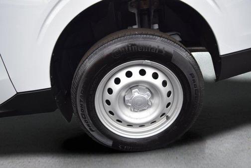 White 2024 Ford Maverick XL