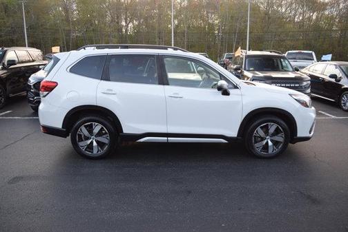 Crystal White Pearl 2020 Subaru Forester Touring