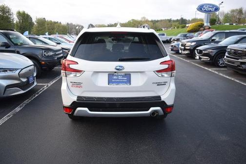 Crystal White Pearl 2020 Subaru Forester Touring
