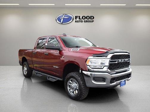 Delmonico Red Pearlcoat 2022 RAM 2500 Tradesman