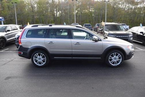 Silver 2016 Volvo XC70 T5 Premier