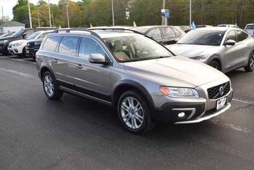 Silver 2016 Volvo XC70 T5 Premier