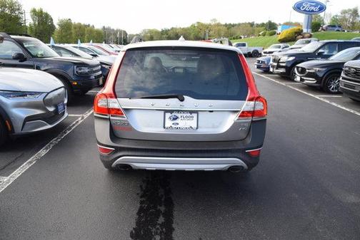 Silver 2016 Volvo XC70 T5 Premier