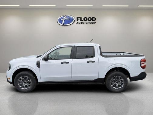 Space White Metallic 2026 Ford Maverick XLT