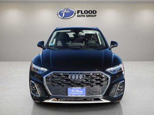 2023 Audi Q5 45 S line Prestige
