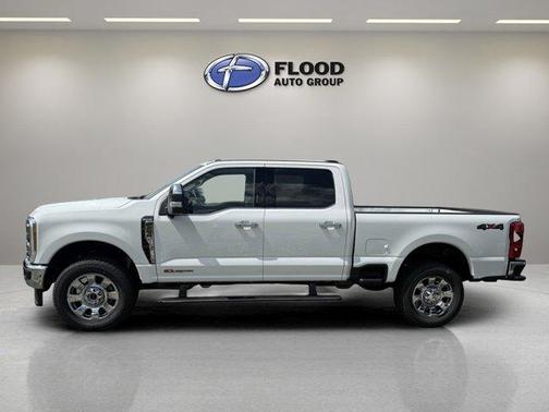 Star White 2026 Ford F-250 King Ranch