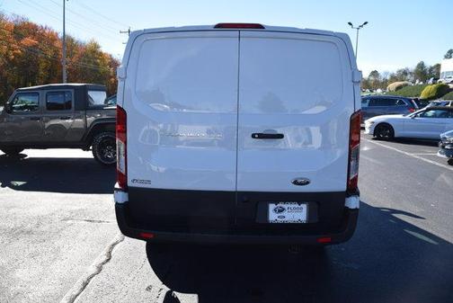 2025 Ford Transit-250