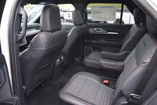 Star White 2026 Ford Explorer ST-Line