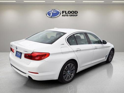 2018 BMW 530e xDrive iPerformance