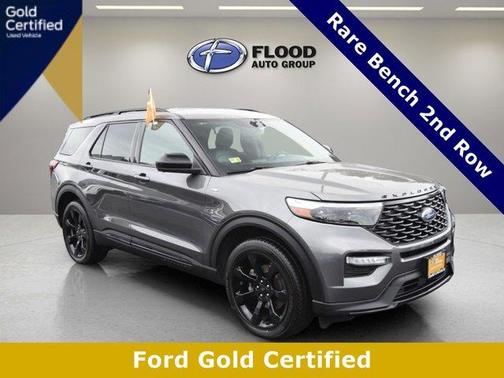 Gray 2023 Ford Explorer ST-Line