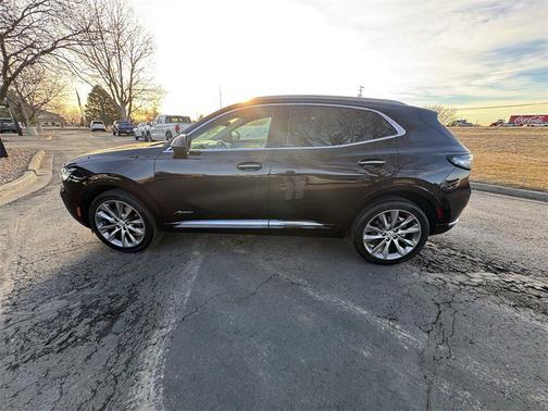 2022 Buick Envision AWD Avenir