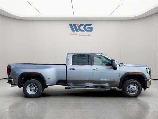 2026 GMC Sierra 3500 SLE