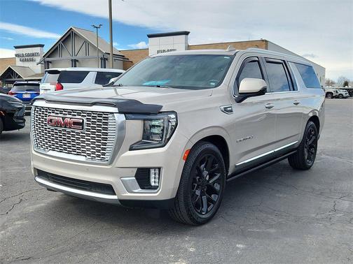 2022 GMC Yukon XL Denali