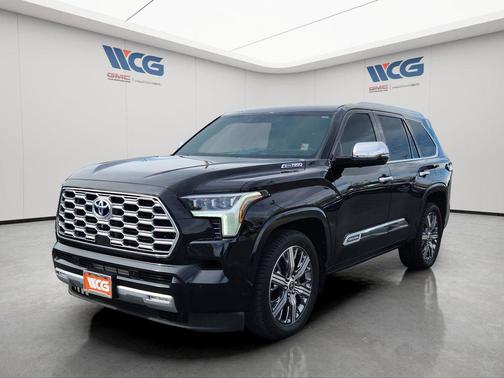 2023 Toyota Sequoia SR5