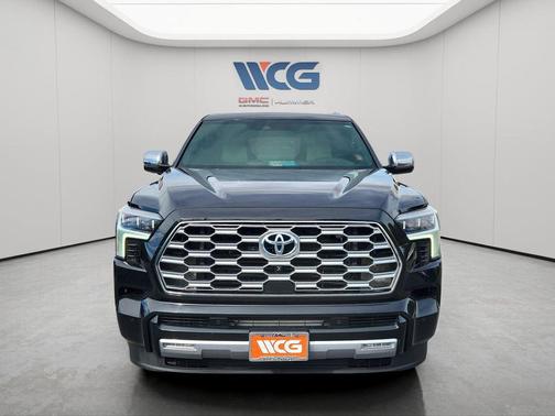 2023 Toyota Sequoia SR5