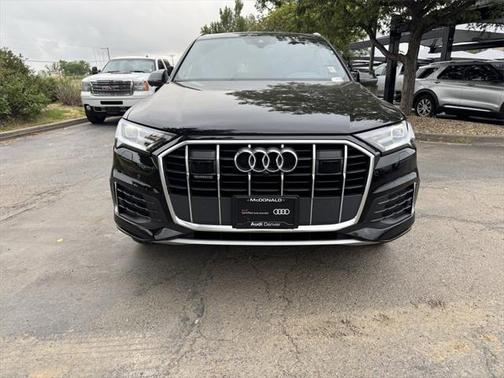 2022 Audi Q7 45 Premium Plus