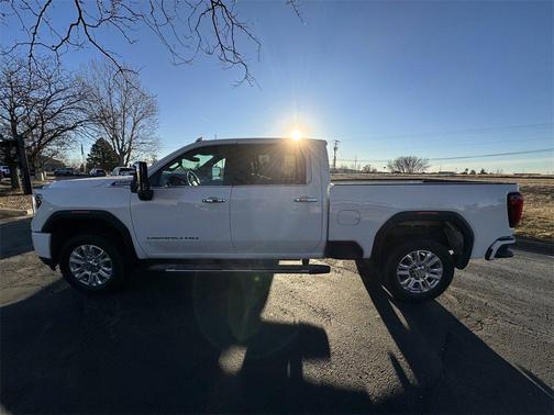 2022 GMC Sierra 2500 Denali