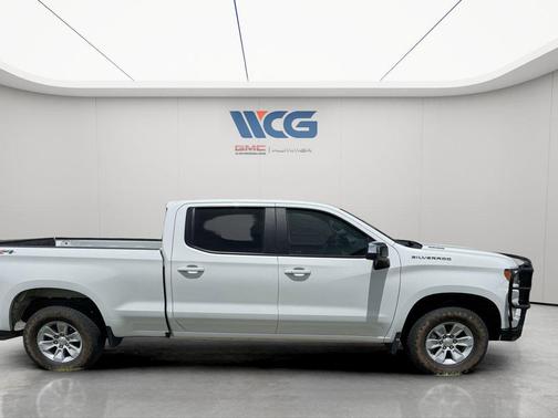 White 2025 Chevrolet Silverado 1500 LT