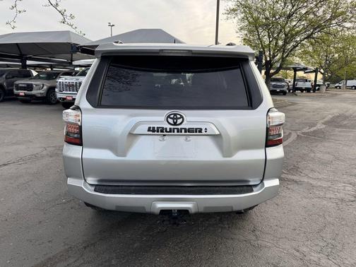 Classic Silver Metallic 2022 Toyota 4Runner SR5 Premium