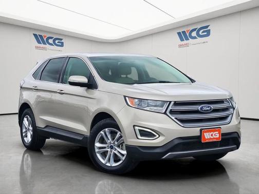 Gold 2017 Ford Edge SEL
