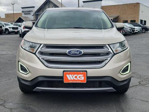 Gold 2017 Ford Edge SEL
