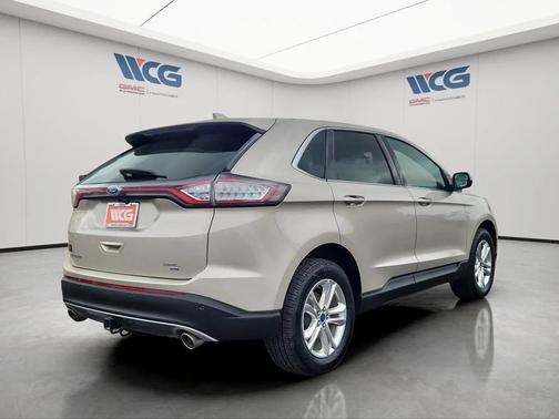 Gold 2017 Ford Edge SEL