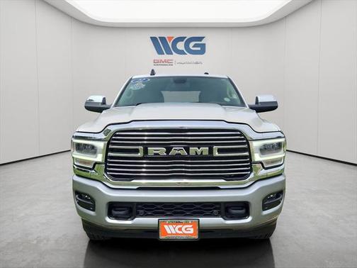 2022 RAM 2500 Laramie Crew Cab 4x4 6'4' Box