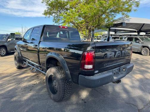 Brilliant Black Crystal Pearlcoat 2017 RAM 2500 Power Wagon