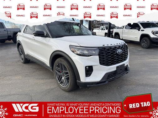 2025 Ford Explorer ST