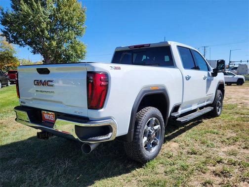2026 GMC Sierra 2500 SLT